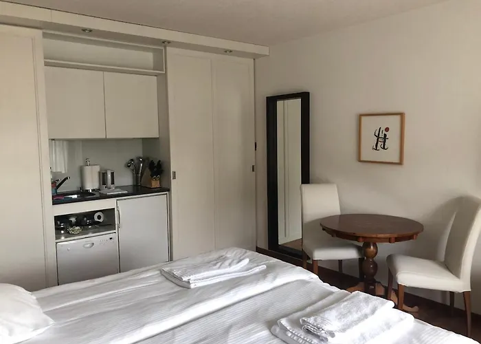 Charming In The Old Town - Uz3 * Zurich