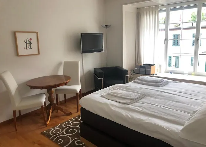 Charming In The Old Town - Uz3 Апартаменты